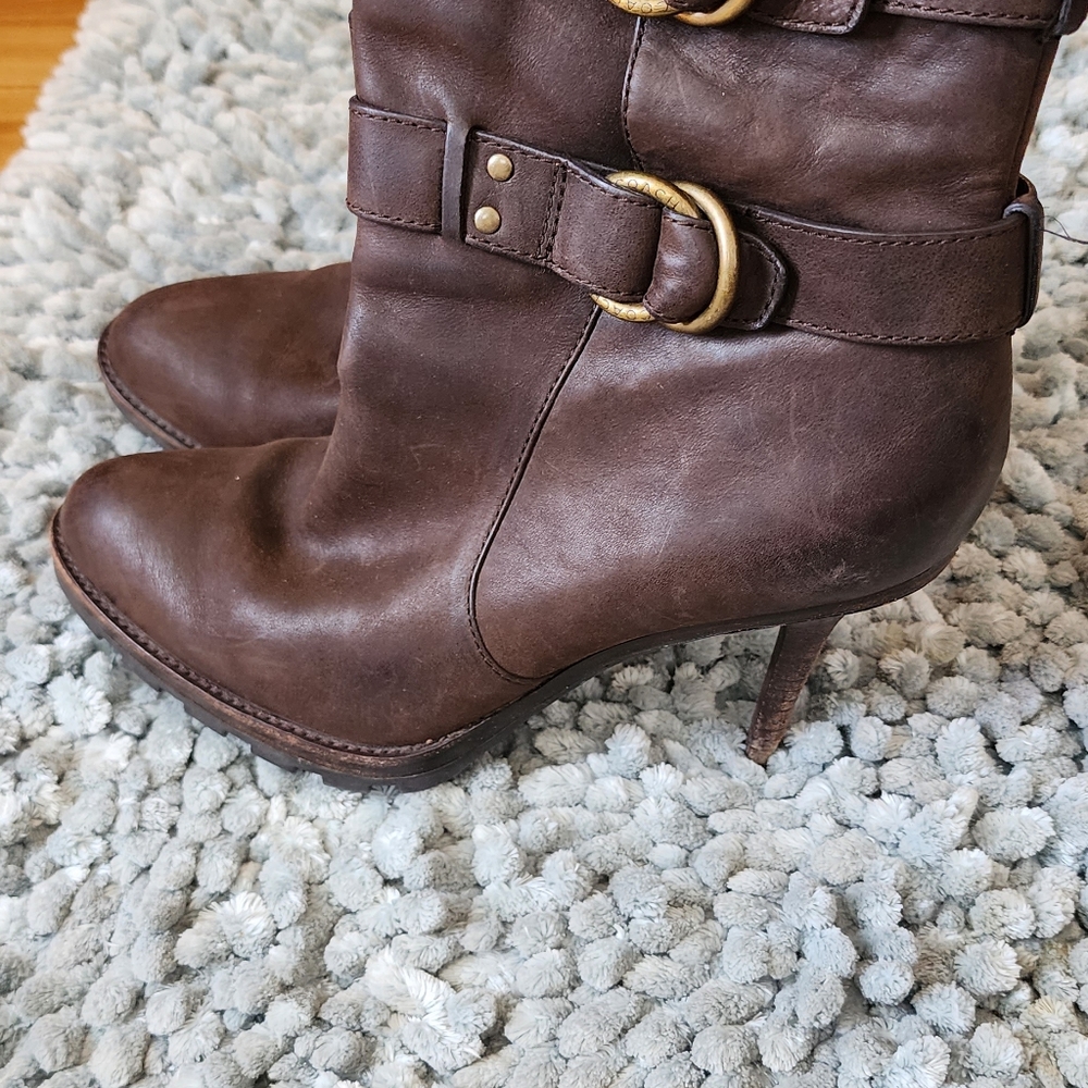 COACH BROWN HI HEEL BOOTIES
